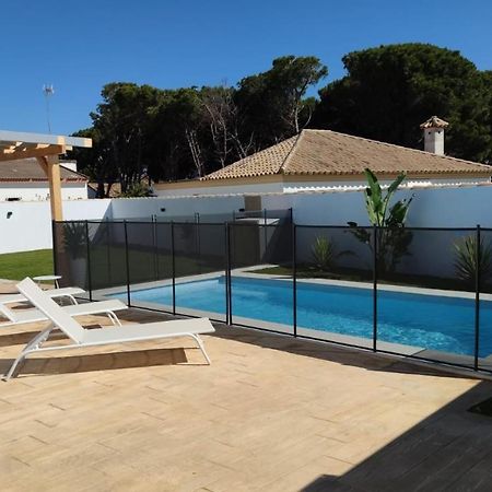 Palapa Garden Alojamientos, Piscina Privada Y Cerca Del Mar Chiclana de la Frontera Ngoại thất bức ảnh
