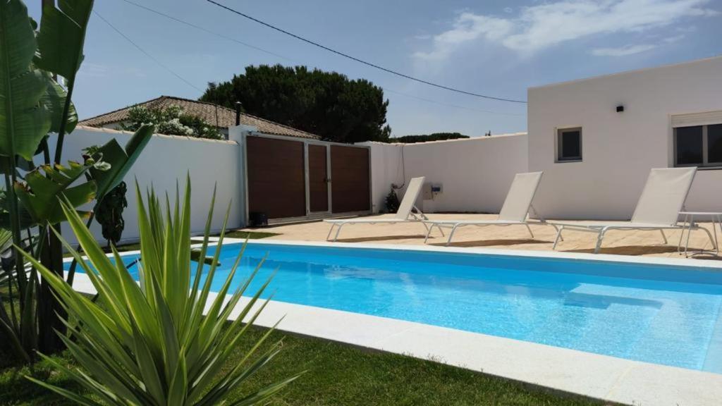 Palapa Garden Alojamientos, Piscina Privada Y Cerca Del Mar Chiclana de la Frontera Ngoại thất bức ảnh