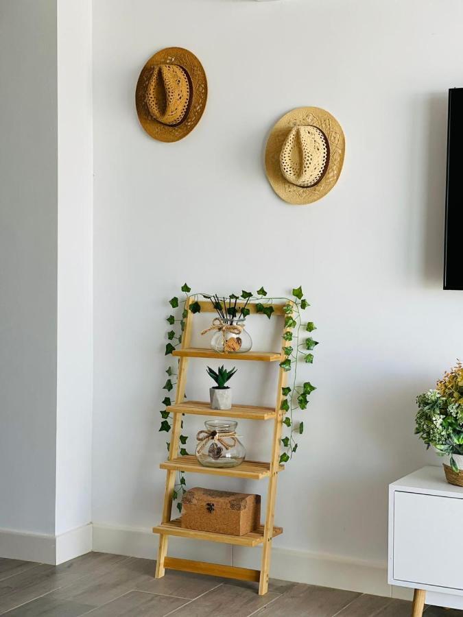 Palapa Garden Alojamientos, Piscina Privada Y Cerca Del Mar Chiclana de la Frontera Ngoại thất bức ảnh