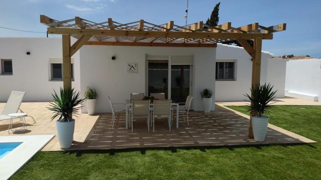 Palapa Garden Alojamientos, Piscina Privada Y Cerca Del Mar Chiclana de la Frontera Ngoại thất bức ảnh