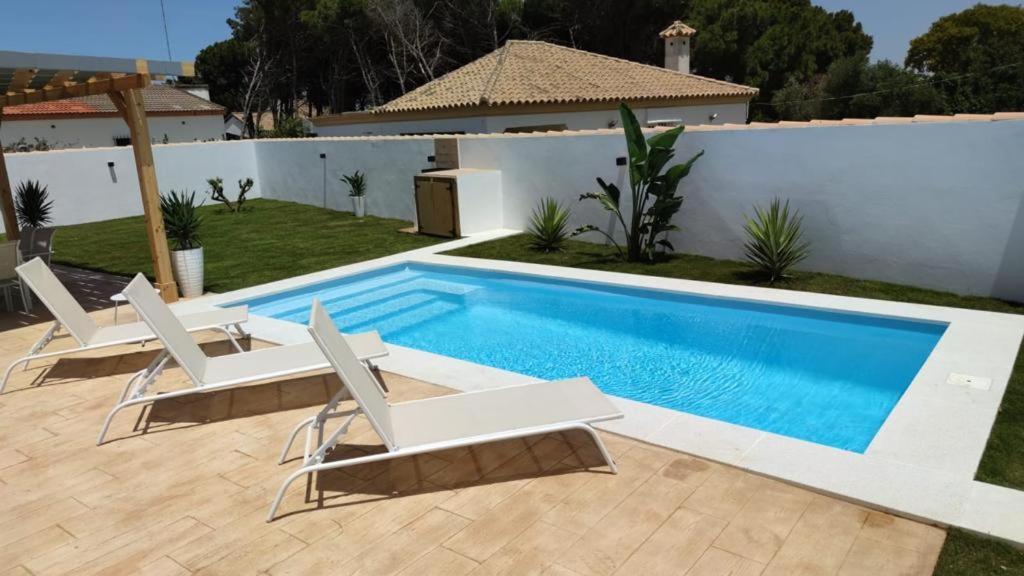 Palapa Garden Alojamientos, Piscina Privada Y Cerca Del Mar Chiclana de la Frontera Ngoại thất bức ảnh
