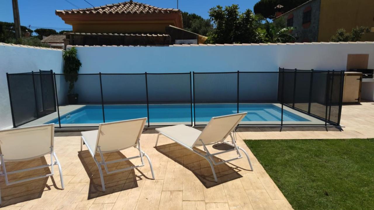 Palapa Garden Alojamientos, Piscina Privada Y Cerca Del Mar Chiclana de la Frontera Ngoại thất bức ảnh